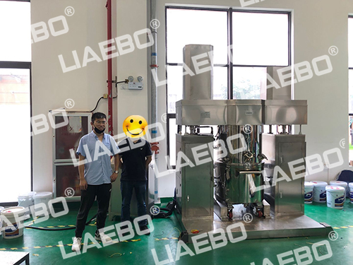 浙江客戶（硅膠）LXJ-200L行星攪拌機(jī)