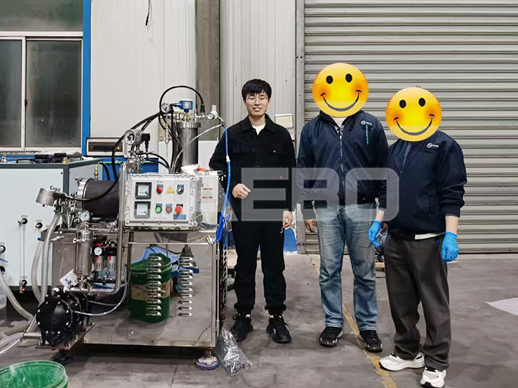 杭州某科技股份有限公司，5L棒塊陶瓷砂磨機(jī)調(diào)試成功